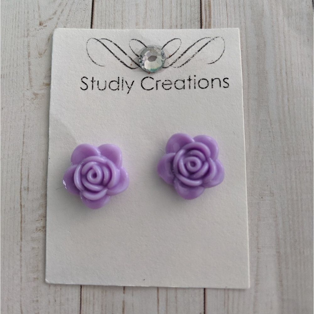 Studlycreations lilac Rose floral earrings